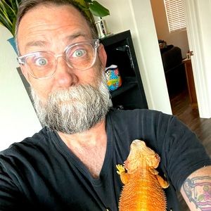 Meet your Posher, Mike